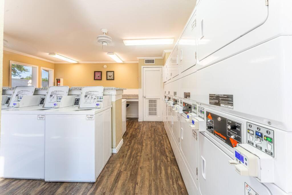 Central 1Br King Bed Suites, Close To Downtown & Domain Austin Dış mekan fotoğraf
